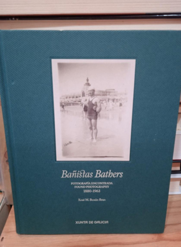 Portada do libro de BAÑISTAS-BATHERS