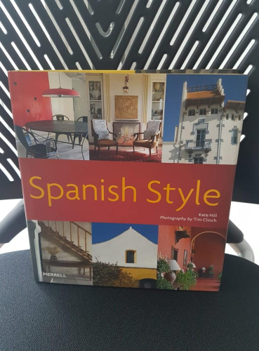 Portada do libro de Spanish style / Kate Hill ; photography by Tim Clinch