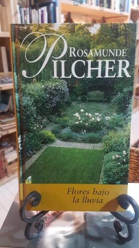 Portada do libro de Flores bajo la lluvia