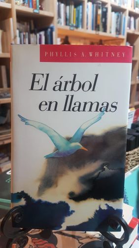 Portada do libro de El árbol en llamas. Phyllis A. Whitney