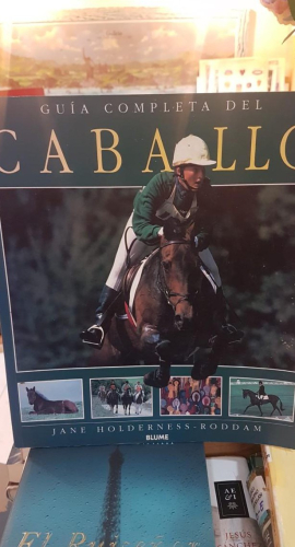 Portada do libro de GUÍA COMPLETA DEL CABALLO JANE HOLDERNESS - RODDAM BLUME (t)
