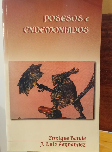 Portada do libro de Posesos e endemoniados - Bande Rodríguez, Enrique (T)