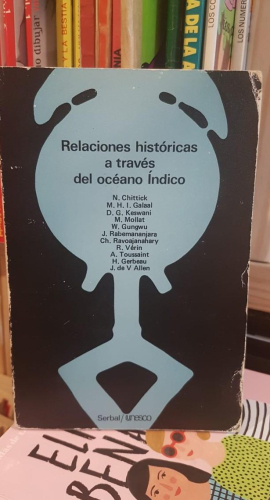 Portada do libro de VV. AA. - Relaciones históricas a través del océano Indico. T