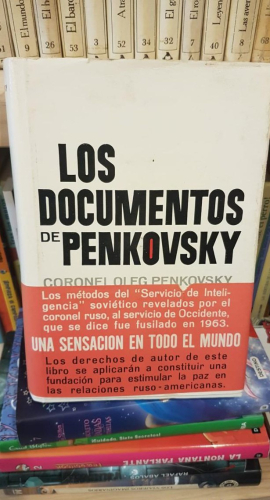 Portada do libro de Los documentos de Penkovsky T