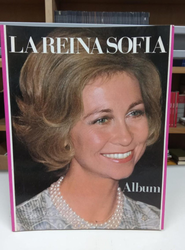 Portada do libro de LA REINA SOFIA - ALBUM (b)