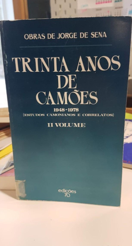 Portada do libro de Trinta anos de Camoes II / Jorge de Sena. BC