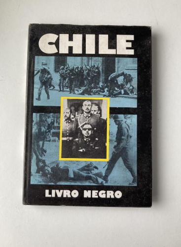 Portada do libro de Chile. Livro negro.