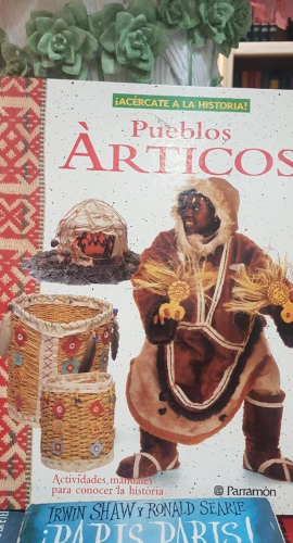Portada do libro de ACERCATE A LA HISTORIA -PUEBLOS ARTICOS (T)