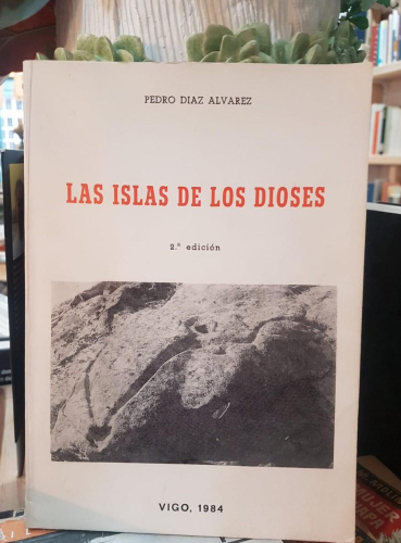 Portada do libro de Las islas de los dioses -Pedro Díaz Álvarez (T)