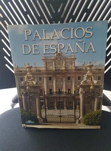 Portada do libro de Palacios de España. Edimat libros.