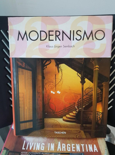 Portada do libro de MODERNISMO. LA UTOPÍA DE LA RECONCILIACIÓN TASCHEN KLAUS-JÜRGEN SEMBACH