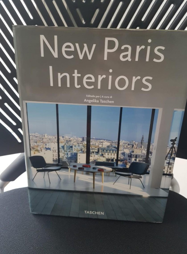 Portada do libro de New Paris Interiors: Nouveaux interieurs parisiens