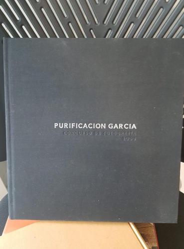 Portada do libro de Purificacion García concurso fotografía 2009