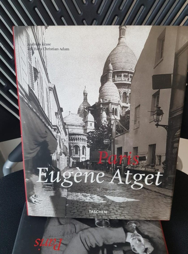 Portada do libro de PARIS - EUGENE ATGET 1857 - 1927