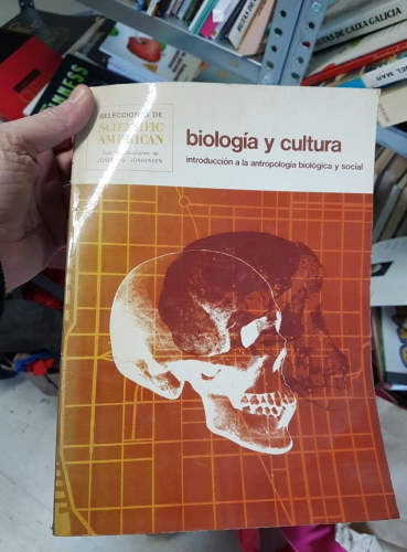 Portada do libro de BIOLOGÍA Y CULTURA. INTRODUCCIÓN A LA ANTROPOLOGÍA BIOLÓGICA Y SOCIAL