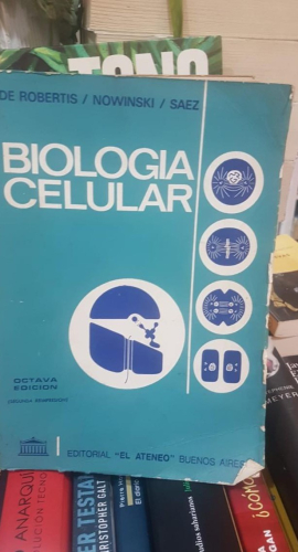 Portada do libro de BIOLOGIA CELULAR - DE ROBERTIS / NOWINSKI / SAEZ