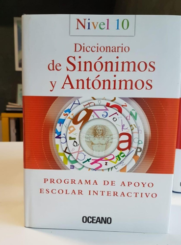Portada do libro de Diccionario de sinónimos y antónimos. Océano