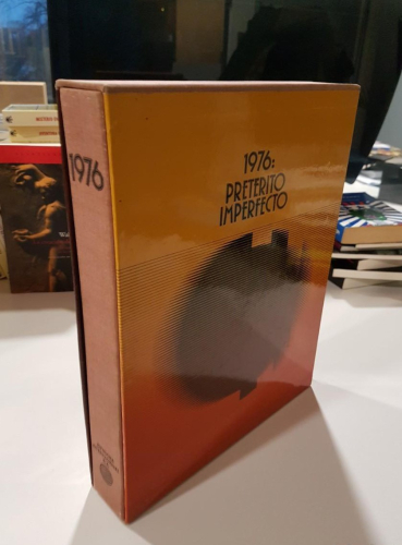 Portada do libro de 1976. Pretérito Imperfecto. Anuario + Disco vinilo + Póster