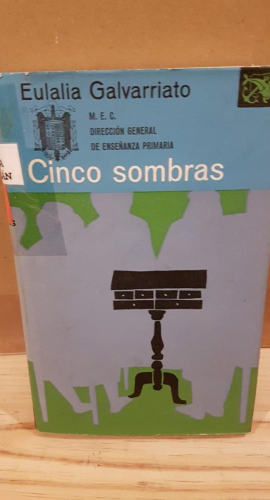 Portada do libro de Cinco sombras- Eulalia Galvarriato (t)