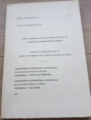 Portada do libro de Carta arqueológica del partido judicial de Carballo de Bergantiños I