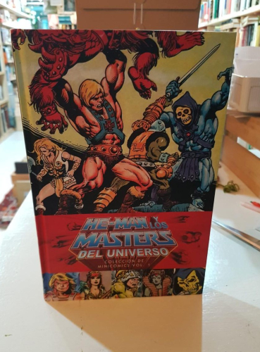 Portada do libro de HE-MAN Y LOS MASTERS DEL UNIVERSO - VOLUMEN 1 - ECC T