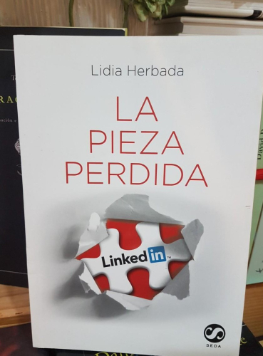 Portada do libro de LA PIEZA PERDIDA- LIDIA HERBADA (T)