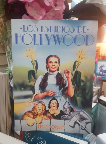 Portada do libro de LOS ESTUDIOS DE HOLLYWOOD- ETHAN MORDDEN (T)