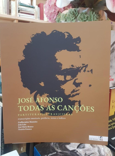 Portada do libro de José Afonso – Todas as Canções (T)