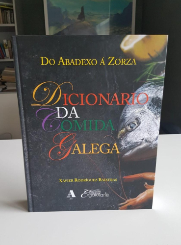 Portada do libro de Dicionario da Comida Galega BC