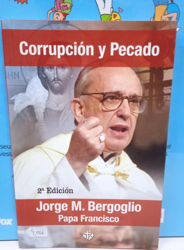 Portada do libro de CORRUPCIÓN Y PECADO -JORGE BERGOGLIO -PAPA FRANCISCO(b)