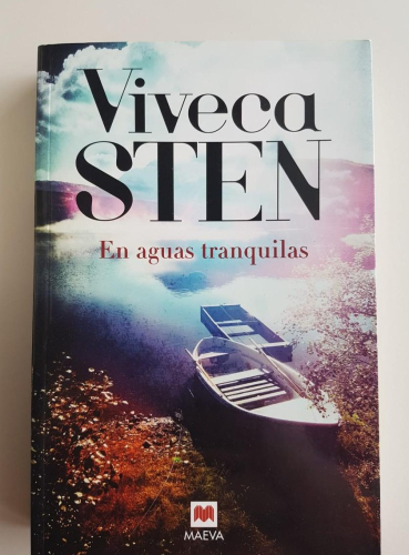 Portada do libro de EN AGUAS TRANQUILAS -VIVECA STEN (c)