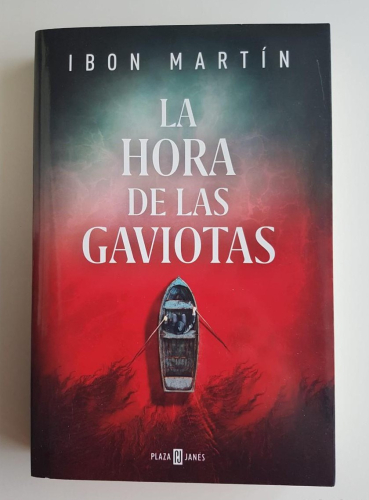 Portada do libro de LA HORA DE LAS GAVIOTAS - IBON MARTIN (C)