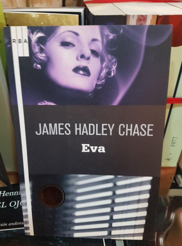 Portada do libro de EVA- JAMES HADLEY CHASE (T)