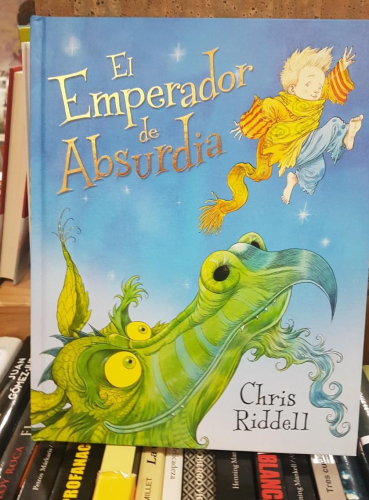 Portada do libro de EL EMPERADOR DE ABSURDIA- CHRIS RIDDELL (T)