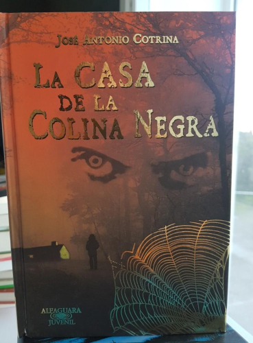 Portada do libro de LA CASA DE LA COLINA NEGRA -JOSE ANTONIO COTRINA GOMEZ (C)