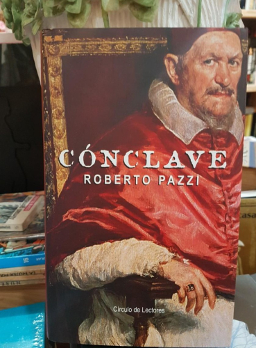 Portada do libro de CONCLAVE -ROBERTO PAZZI (T)