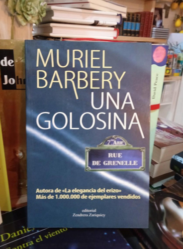 Portada do libro de UNA GOLOSINA -MURIEL BARBERY(T)