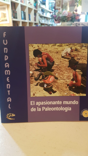 Portada do libro de El apasionante mundo de la paleontología