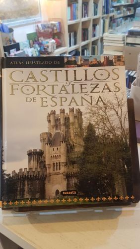 Portada do libro de Castillos y fortalezas de España