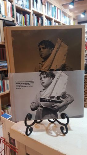Portada do libro de JOSÉ SUAREZ: UNS OLLOS VIVOS QUE PENSAN. UNOS OJOS VIVOS QUE PIENSAN