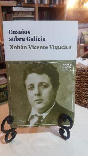 Portada do libro de Ensaios sobre Galicia