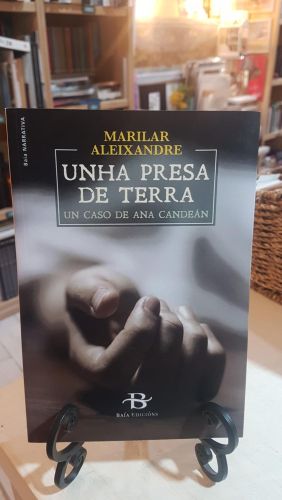 Portada do libro de Unha presa de terra