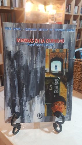 Portada do libro de Sombras en la eternidad