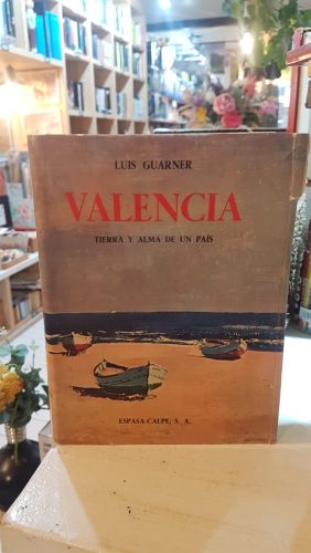 Portada do libro de Valencia, tierra y alma de un país