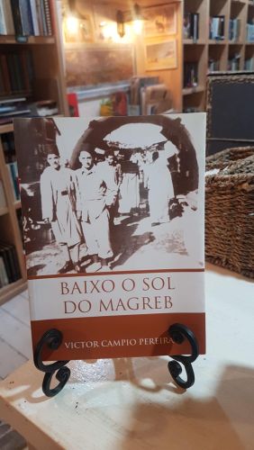 Portada do libro de Baixo o sol do Magreb