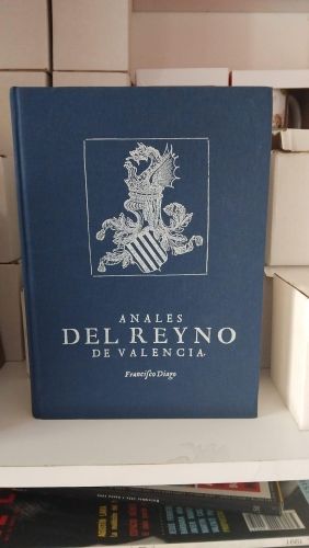 Portada do libro de Anales del Reyno de Valencia