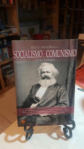 Breve historia del Socialismo y Comunismo