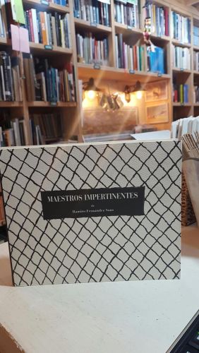 Portada do libro de MAESTROS IMPERTINENTE