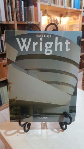Portada do libro de FRANK LLOYD WRIGHT