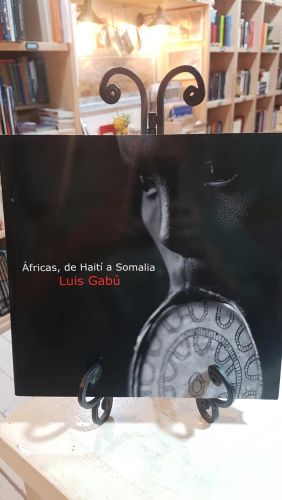 Portada do libro de Áfricas de Haití a Somalia